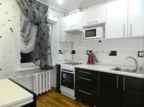 2-room Apartment on Nezalezhnoi Ukrainy Street 59, by GrandHome